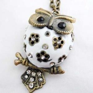 Fat Belly Owl Necklace, White